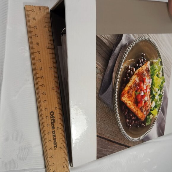 Publix Aprons Simple Meals Binder Cookbook binder Recipes Cards cook book - Picture 5 of 13